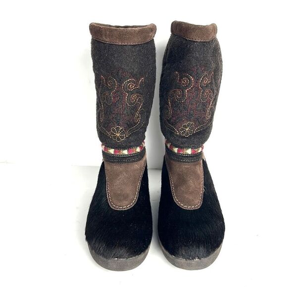 Authentic Tecnica Fur and Boiled Wool Embroidered Boots EUR 37, US 6,5 - Picture 3 of 15